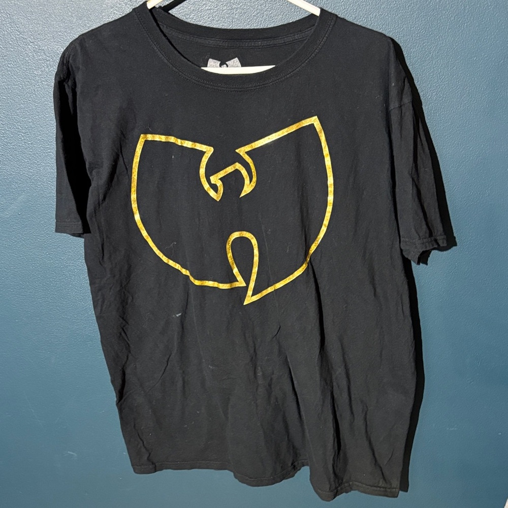 Men’s Wu-Tang Clan Black Tee with Gold Logo